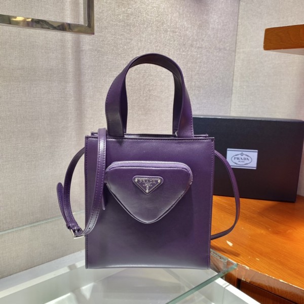 𝐏𝐑𝐀𝐃𝐀 New Women's Bag 1BG418