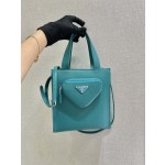 𝐏𝐑𝐀𝐃𝐀 New Women's Bag 1BG418