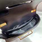 𝐏𝐑𝐀𝐃𝐀 Sidonie Saffiano leather handbag