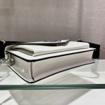 𝐏𝐑𝐀𝐃𝐀 New 3 in 1 1BP020