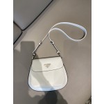 𝐏𝐑𝐀𝐃𝐀 Large flap w/ double shoulder strap 1BD303