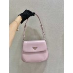 𝐏𝐑𝐀𝐃𝐀 Large flap w/ double shoulder strap 1BD303