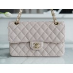 𝐂𝐇𝐀𝐍𝐄𝐋 Classic Flap washed cowhide is made from the most delicate newborn calves washed fetal cow small light apricot