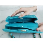 𝐂𝐇𝐀𝐍𝐄𝐋 Classic Flap washed cowhide is made from the most delicate calves just born washed fetal cow small 🦚 peacock blue