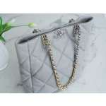 𝗖𝗛𝗔𝗡𝗘𝗟 𝟮𝟮𝗕 19𝑩𝑨𝑮 𝑻𝒐𝒕𝒆 Italy 🇮🇹 Level 1 [Box] Lambskin 🐑 Genuine Leather Light Grey Silver