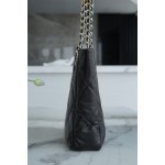 𝗖𝗛𝗔𝗡𝗘𝗟 𝟮𝟮𝗕 19 𝑩𝑨𝑮 𝑻𝒐𝒕𝒆 Italy 🇮🇹 level [box] lambskin 🐑 Genuine Leather Black Silver