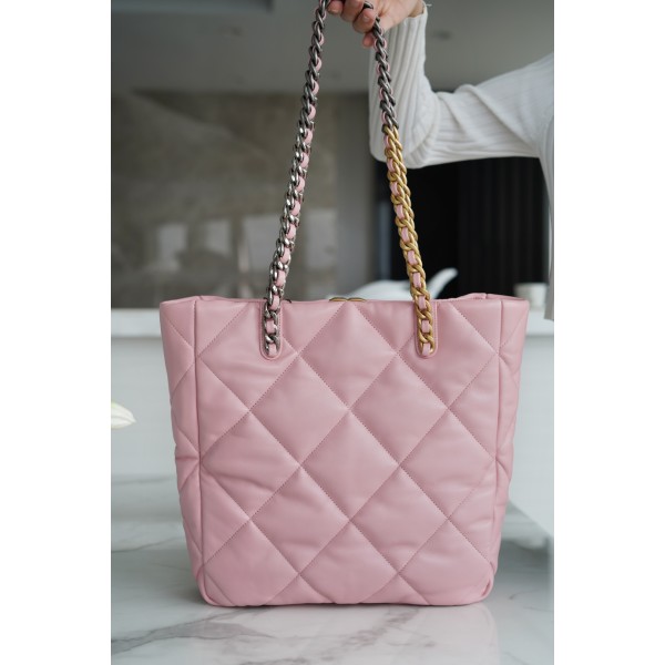 𝗖𝗛𝗔𝗡𝗘𝗟 𝟮𝟮𝗕 19𝑩𝑨𝑮 𝑻𝒐𝒕𝒆 Italy 🇮🇹 Level 1 [Box] Lambskin 🐑 Genuine Leather Cherry Blossom Pink