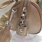 𝐏𝐑𝐀𝐃𝐀 Boston 1BA846