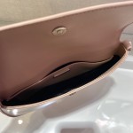 𝐏𝐑𝐀𝐃𝐀 New Underarm Bag 1BD311