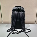 𝐏𝐑𝐀𝐃𝐀 New hiking bag 2VZ019