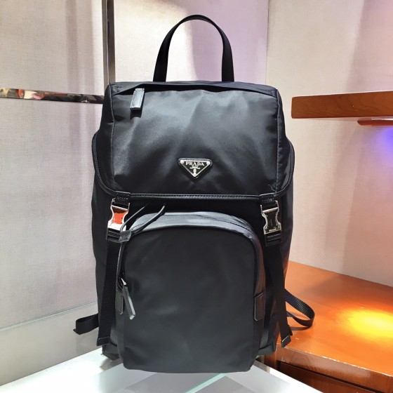 𝐏𝐑𝐀𝐃𝐀 New Shoulder Bag 2VZ135