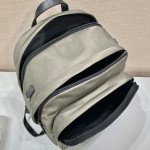 𝐏𝐑𝐀𝐃𝐀 New Shoulder Bag 2VZ048