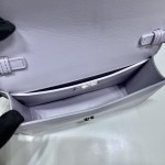 𝐏𝐑𝐀𝐃𝐀 Large triangular flap 1BH189