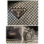 𝐏𝐑𝐀𝐃𝐀 Triangle bag with glitter diamonds 1BH190