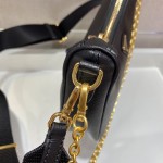 𝐏𝐑𝐀𝐃𝐀 mini 3 in 1 1BH174