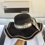 [Chanel Chanel] 2023 new straw wavy sunshade straw hat with ruffles 🤩 beach style, simple and elegant