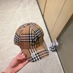 [Burberry Burberry] 2023 new style embroidered baseball cap