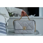 𝗖𝗛𝗔𝗡𝗘𝗟 ❶❾ 𝗕𝗔𝗚 Original Lambskin Series ❥ Genuine Leather ❥ Small ❥ Light Grey 🐘