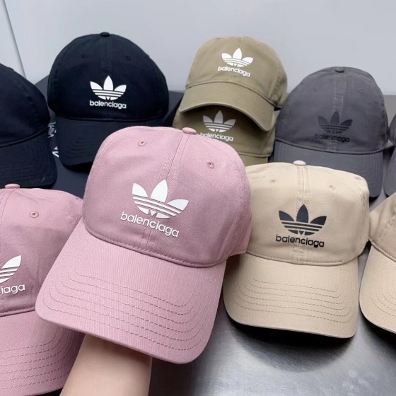 Balenciaga new plain baseball cap sweet cool baseball cap