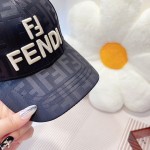 Fendi spring and summer new satin fabric double F presbyopia baseball cap