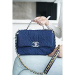 𝗖𝗛𝗔𝗡𝗘𝗟 ❶❾ 𝗕𝗔𝗚 Original denim series ❥ Genuine leather ❥ Small ❥𝟮𝟮𝗣𝗣 Dark denim