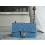 𝐂𝐇𝐀𝐍𝐄𝐋 Classic Flap Imported Original Denim Leather 🐑 Classic Mouth Flap Bag Large 𝗺𝗶𝗻𝗶 22𝐶 Denim Denim Metal Ball