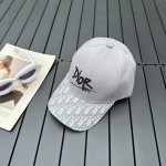 Dior new embroidered letters canvas baseball cap head circumference: 57cm