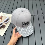 Dior new embroidered letters canvas baseball cap head circumference: 57cm