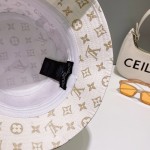 LouisVuitton 😍New LV Bucket Hat