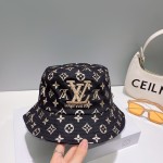 LouisVuitton 😍New LV Bucket Hat
