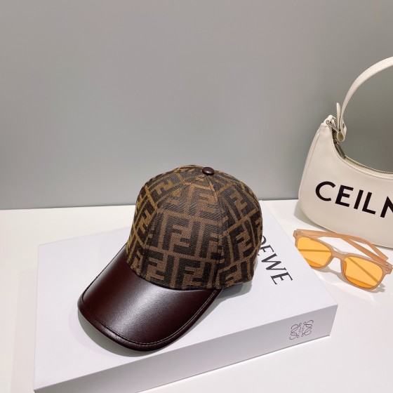 Fendi presbyopia series baseball cap