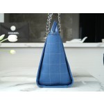 𝐂𝐇𝐀𝐍𝐄𝐋 23P Maxi Shopping Bag Blue🦋