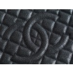 𝐂𝐇𝐀𝐍𝐄𝐋 Classic of 𝑮𝒓𝒂𝒏𝒅 𝑺𝒉𝒐𝒑𝒑𝒊𝒏𝒈 𝑻𝒐𝒕𝒆 (short for ɢsᴛ) 🅶🆂🆃 ✦ Shopping Bag Caviar Black Gold