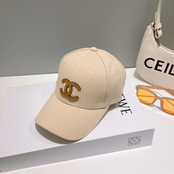[CHANEL Chanel] new counter synchronization baseball cap