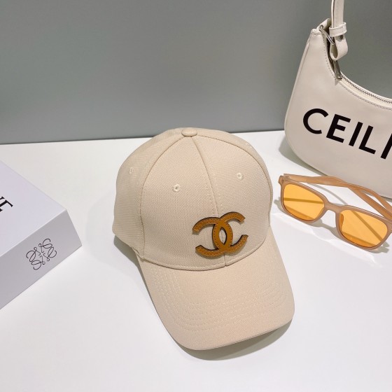 [CHANEL Chanel] new counter synchronization baseball cap