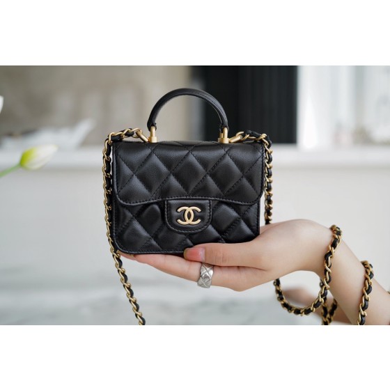 𝐂𝐇𝐀𝐍𝐄𝐋 ❥𝟚𝟘𝟚𝟚1 Premium Handmade Workshop Handle Coin Purse ❥ Black