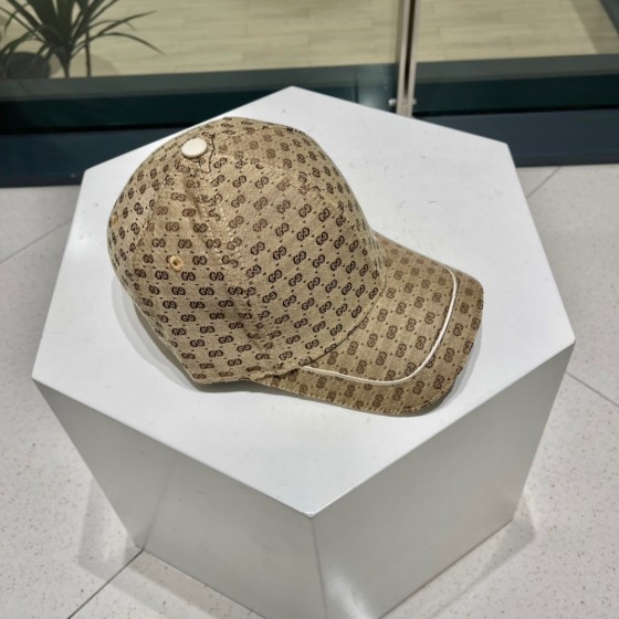 Gucci new baseball cap