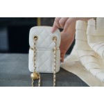 𝗖𝗛𝗔𝗡𝗘𝗟✦Metal ball series 𝒎𝒊𝒏𝒊𝒊 Box bag