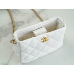 𝗖𝗛𝗔𝗡𝗘𝗟✦ 23P Spring Summer New Love Adjustable Buckle HoBo Bag White