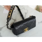 𝗖𝗛𝗔𝗡𝗘𝗟 ❶❾ 𝗕𝗔𝗚 Classic Black ❥ Fanny pack