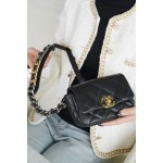 𝗖𝗛𝗔𝗡𝗘𝗟 ❶❾ 𝗕𝗔𝗚 Classic Black ❥ Fanny pack