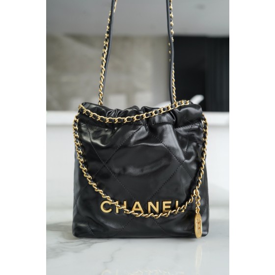 𝗖𝗛𝗔𝗡𝗘𝗟✦ 23S 22Mini bag black gold