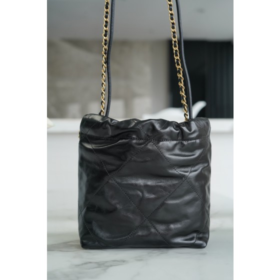 𝗖𝗛𝗔𝗡𝗘𝗟✦ 23S 22Mini bag black gold