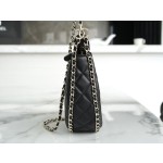 𝗖𝗛𝗔𝗡𝗘𝗟 23p moon/moon bag large black