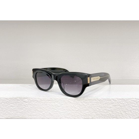 SAINT LAURENT💫💫💫MODEL：SL573