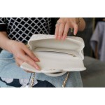 𝗖𝗛𝗔𝗡𝗘𝗟✦𝗖𝗹𝗮𝘀𝘀𝗶𝗰 𝗙𝗹𝗮𝗽 2021 𝗦𝘀 spring and summer new handleℂ𝔽 𝕄𝕚𝕟𝕚 white