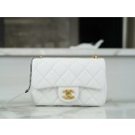 𝗖𝗛𝗔𝗡𝗘𝗟✦𝗖𝗹𝗮𝘀𝘀𝗶𝗰 𝗙𝗹𝗮𝗽23P Spring/Summer New Love Adjustable Buckle Small White