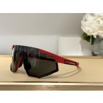 Prada Model SPS04W