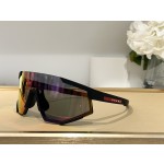Prada Model SPS04W