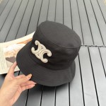 Celine's original single fisherman hat, his sun hat with a large brim